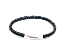 Load image into Gallery viewer, Clasp Leather Bracelet